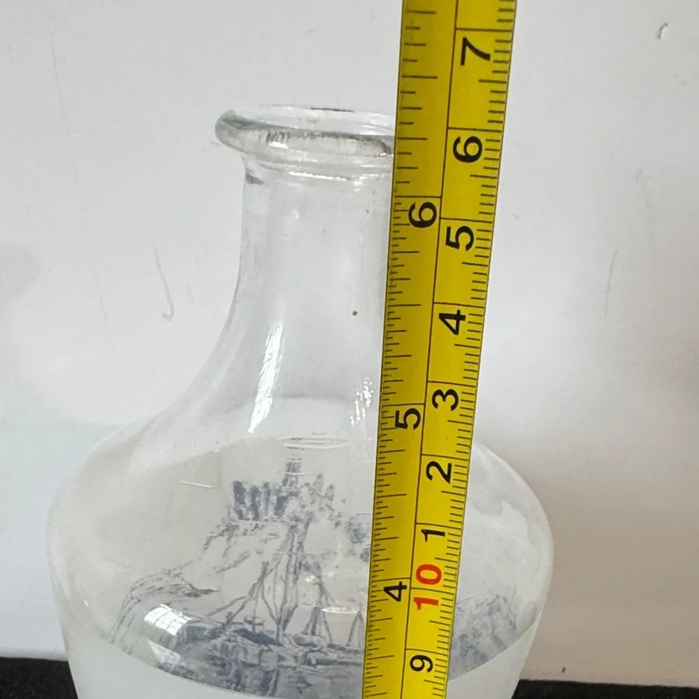 Vintage 1950’s Verrerie Cristallerie D'Arques French Country decanter set.